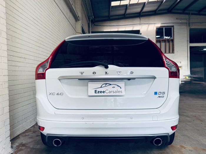2015 Volvo XC60 D5 R-Design MY16 AWD Crystal White