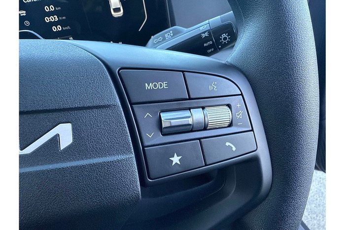 2025 Kia K4 Sport