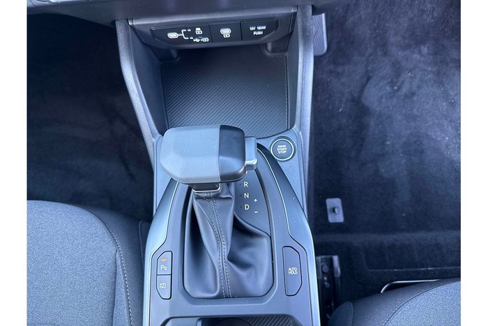 2025 Kia K4 Sport