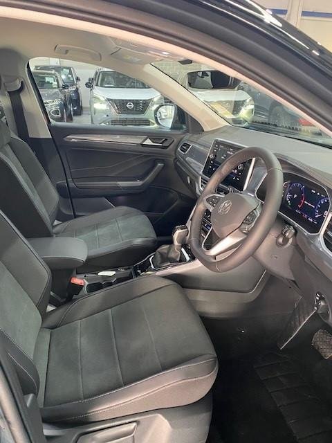 2025 Volkswagen T-Roc 110TSI Style