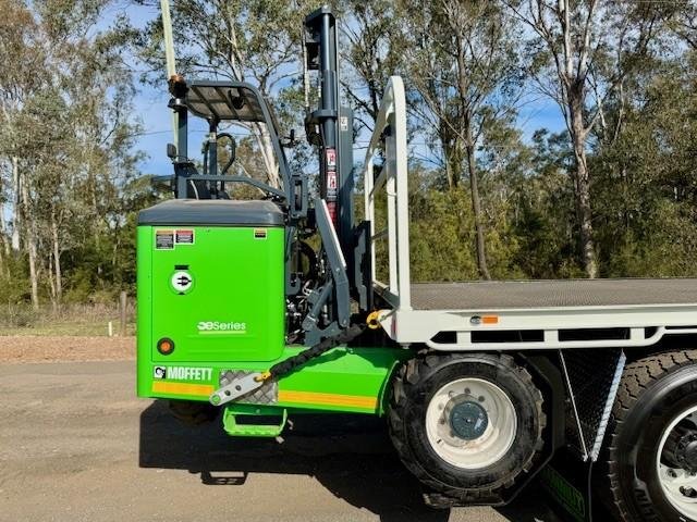 2025 Isuzu Fyj 300-350 Auto, 8X4, Fitted With Moffett E5
