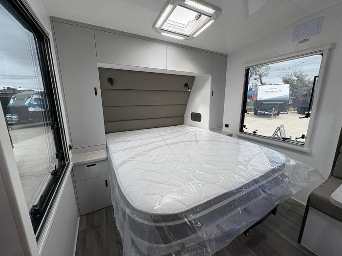 2025 Atlas Caravans Rvr216f 216F