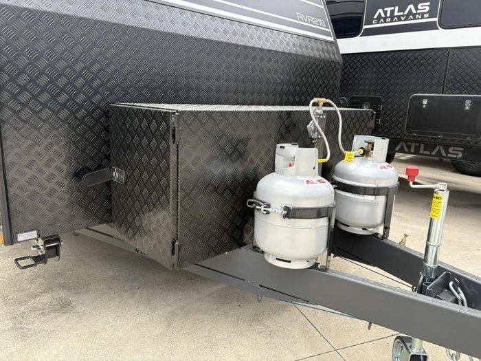 2025 Atlas Caravans Rvr216f 216F