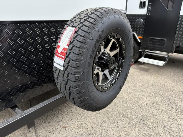 2025 Atlas Caravans Rvr216f 216F