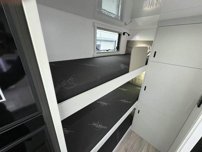 2025 Atlas Caravans Rvr216f 216F