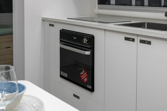 2025 Lotus Caravans Off Grid 23'9