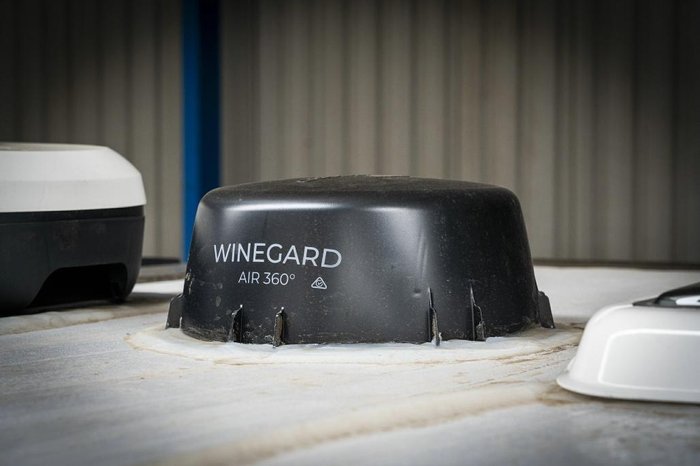 2025 Lotus Caravans Off Grid 23'9