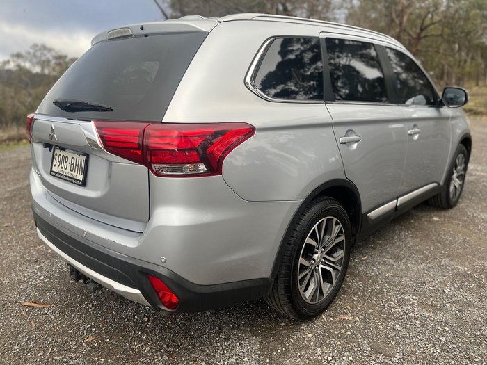 2015 Mitsubishi Outlander LS