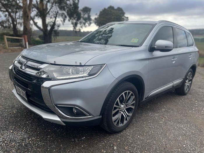 2015 Mitsubishi Outlander LS