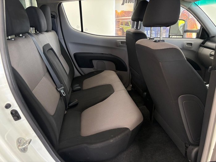 2013 Mitsubishi Triton GLX