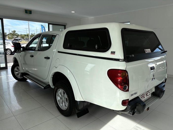 2013 Mitsubishi Triton GLX