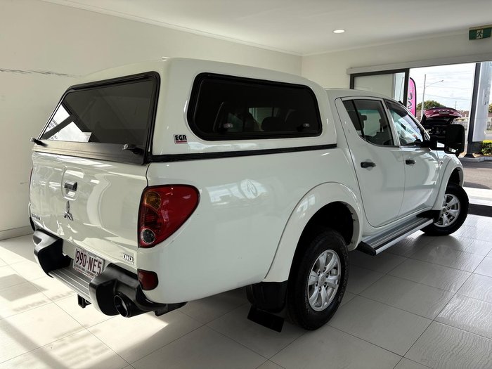 2013 Mitsubishi Triton GLX
