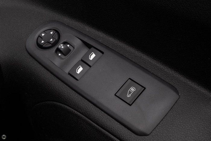 2025 Peugeot Partner Pro