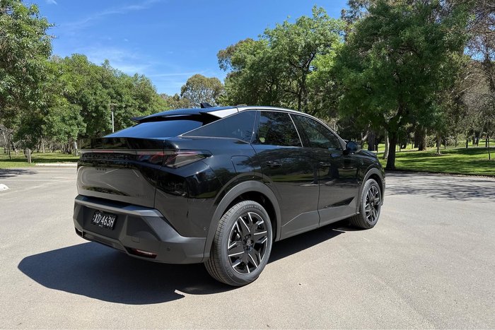 2025 Peugeot 3008 GT Premium Hybrid