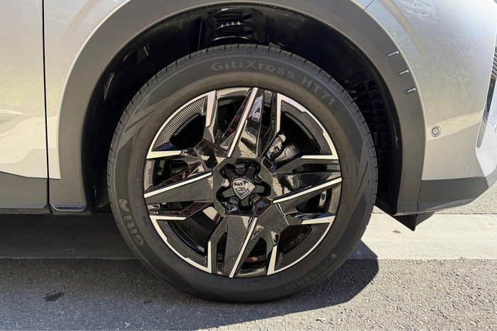 2025 Peugeot 3008 GT Premium Hybrid