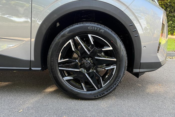 2025 Peugeot 3008 GT Premium Hybrid
