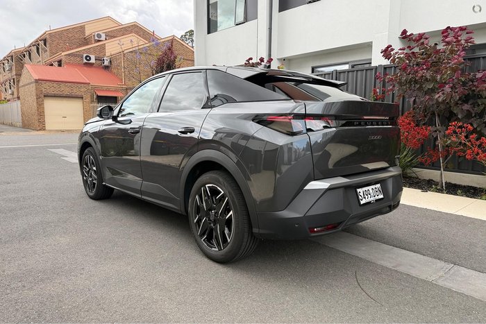 2025 Peugeot 3008 GT Premium Hybrid