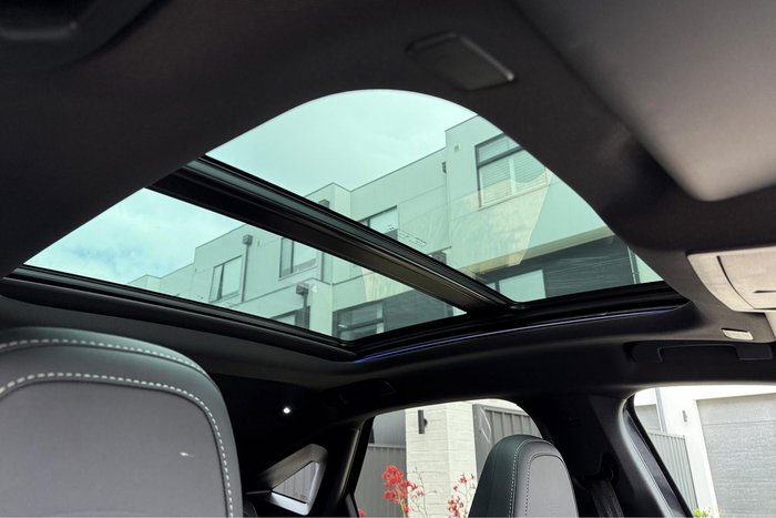 2025 Peugeot 3008 GT Premium Hybrid