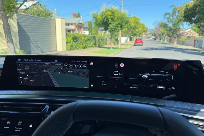 2025 Peugeot 3008 GT Premium Hybrid