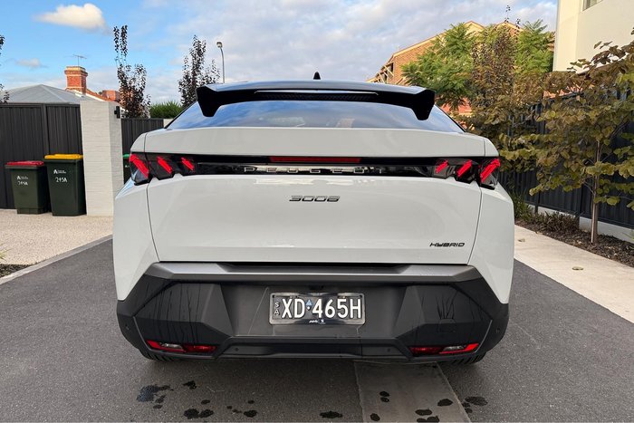 2025 Peugeot 3008 GT Premium Hybrid