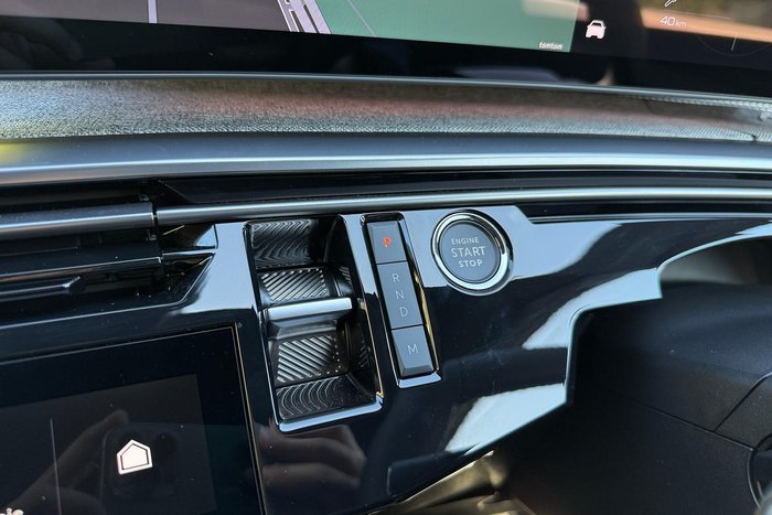 2025 Peugeot 3008 GT Premium Hybrid