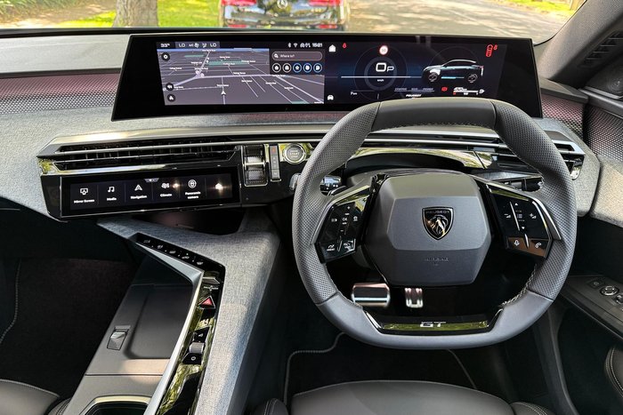 2025 Peugeot 3008 GT Premium Hybrid