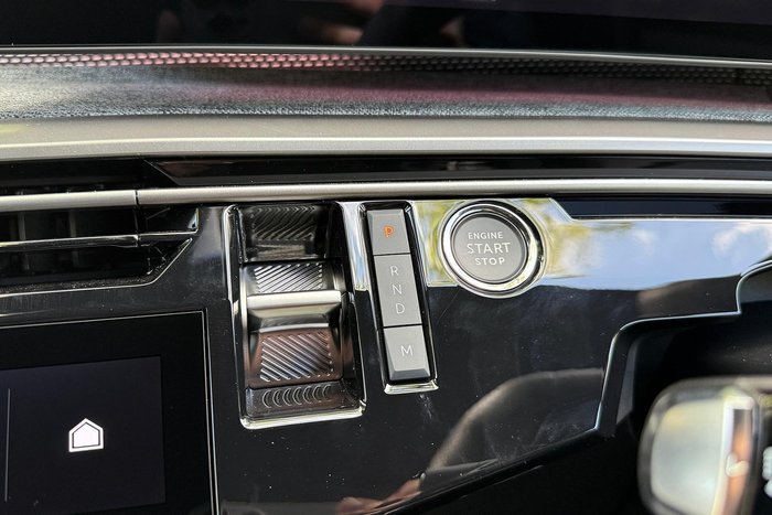 2025 Peugeot 3008 GT Premium Hybrid