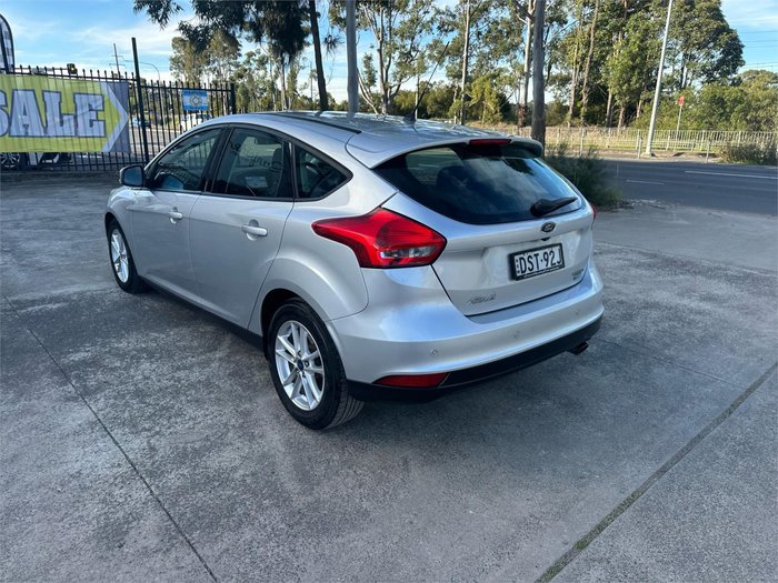 2017 FORD FOCUS TREND