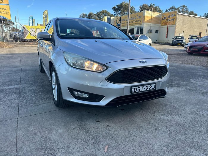 2017 FORD FOCUS TREND