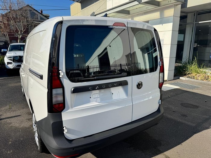 2025 Volkswagen Caddy TSI220
