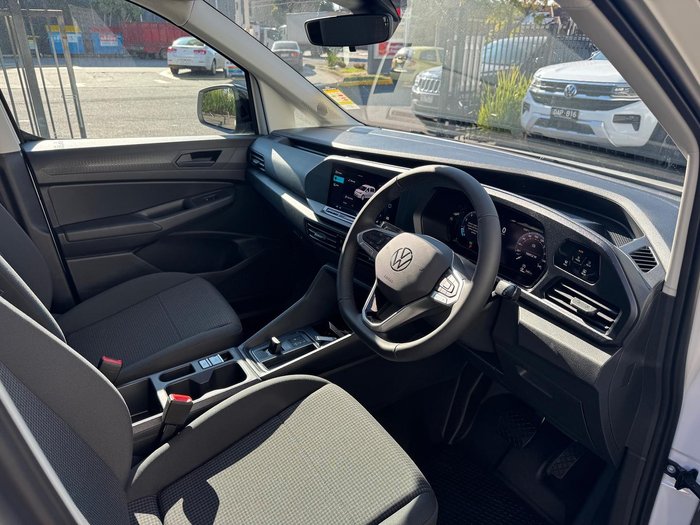 2025 Volkswagen Caddy TSI220
