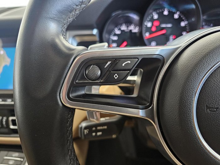 2019 Porsche Macan 95B MY20 AWD Black