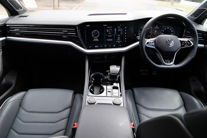 2024 Volkswagen Touareg 210TDI R-Line