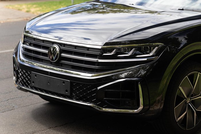 2024 Volkswagen Touareg 210TDI R-Line