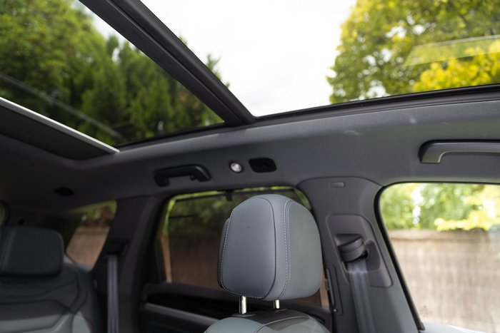 2024 Volkswagen Touareg 210TDI R-Line