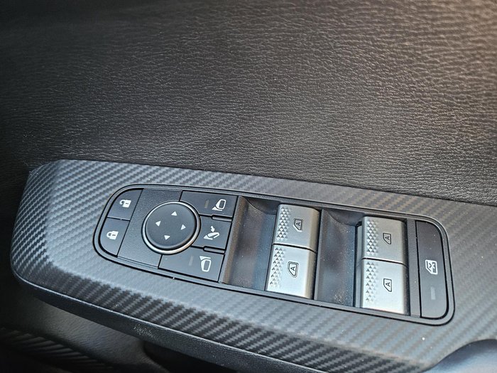 2024 Mitsubishi Outlander Black Edition