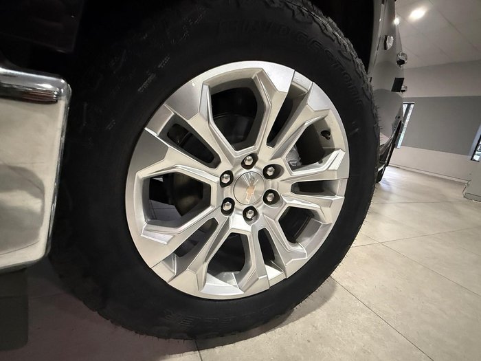 2025 Chevrolet Silverado 1500 LTZ Premium W/Tech Pack