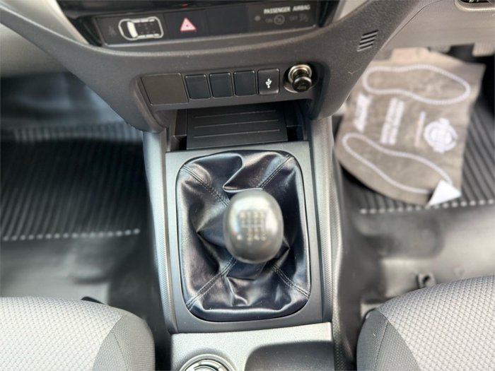 2017 Mitsubishi Triton GLX+
