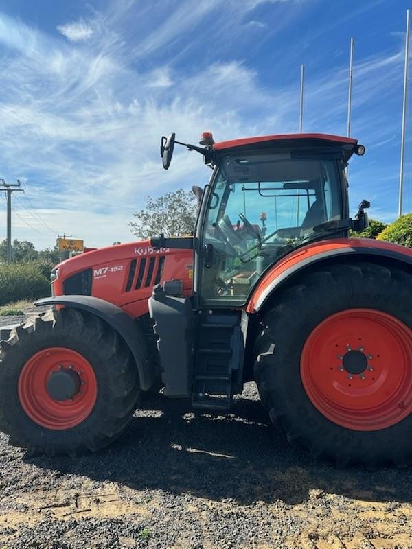 2022 Kubota M7-152S-55-T2