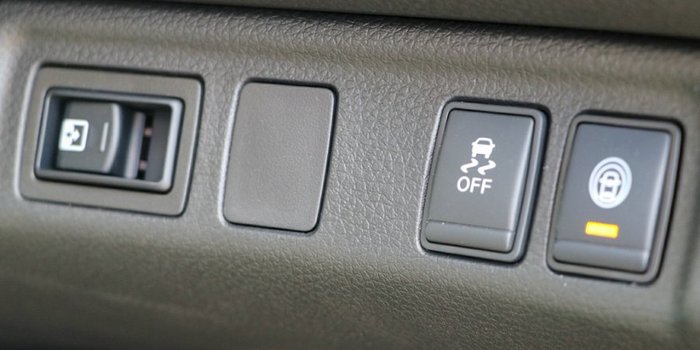 2025 Nissan Navara ST-X DUAL CAB
