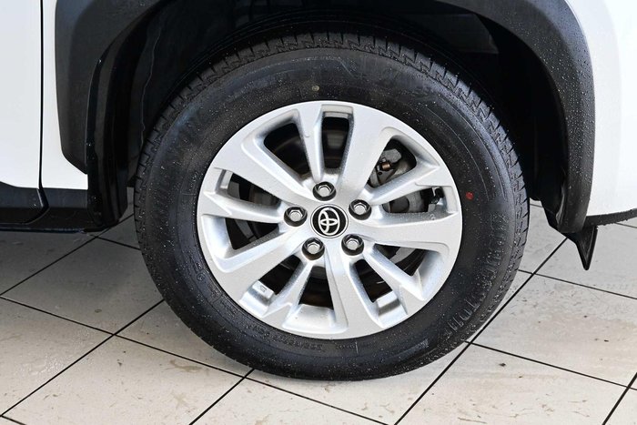 2022 Toyota Yaris Cross GX
