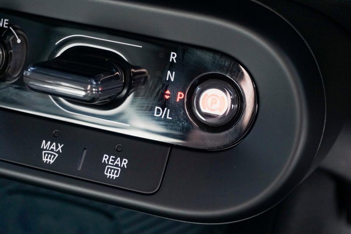 2024 MINI Countryman S Favoured