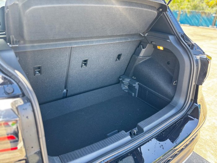 2025 Volkswagen T-Cross 85TSI R-Line