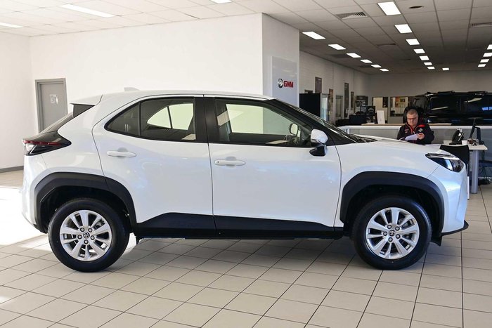 2022 Toyota Yaris Cross GX