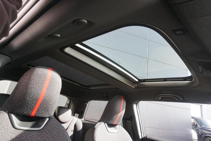 2024 MINI Cooper JCW Favoured