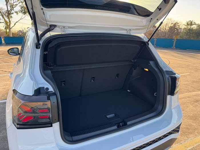 2025 Volkswagen T-Cross 85TSI R-Line