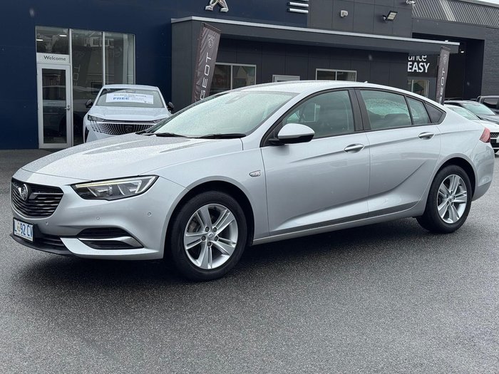 2019 Holden Commodore LT