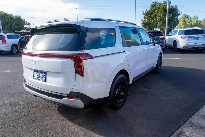 2024 Kia Carnival S