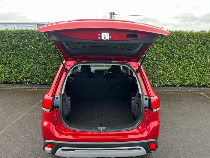 2018 Mitsubishi Outlander ES