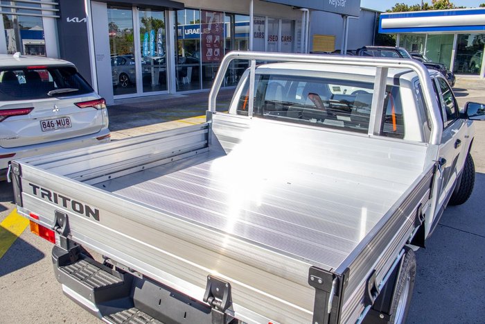 2025 Mitsubishi Triton GLX MV MY25 4X4 Dual Range White